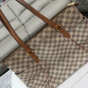Louis Vuitton Totally Authentic